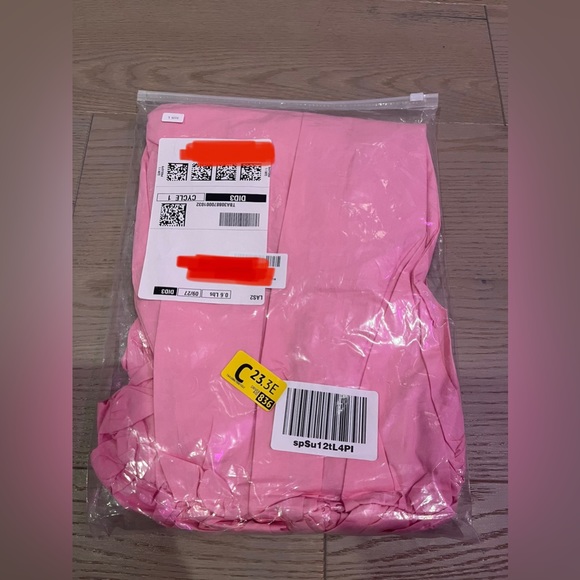 Women’s V Neck Mini Dress Pink Ruffles BRAND NEW - Picture 3 of 3